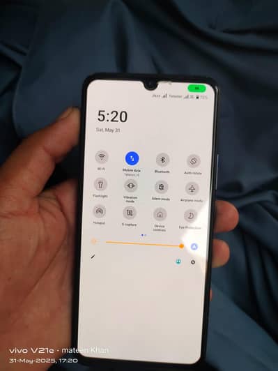 vivo v21E 8 ram 128rom