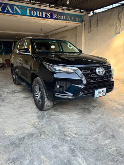 WEDDING CARS ON RENT AUDI A6, V8, PRADO, FORTUNER, LIMO, RENT A CAR