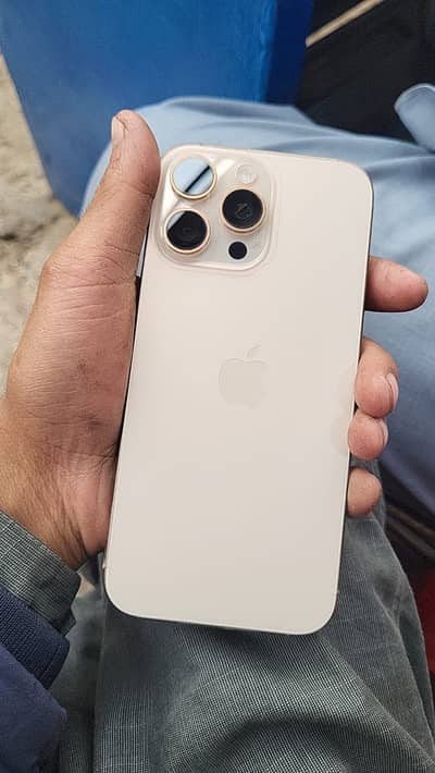 iPhone 16 pro max 256gb