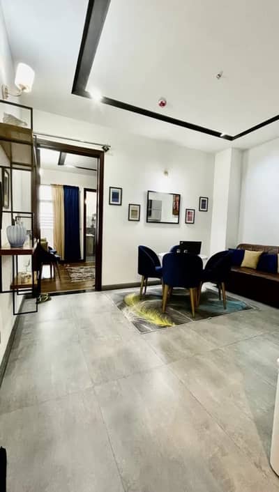 High-Yield Investment | Luxury 1 BHK Corner Apartment for Sale in Gulberg Arena Mall, Gulberg Greens | 80K Monthly Rental