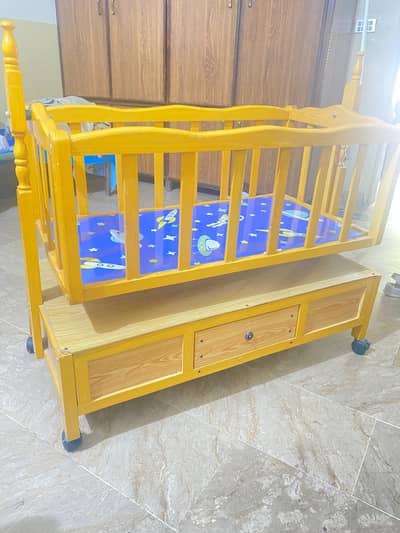 baby cot wooden excellent condition
