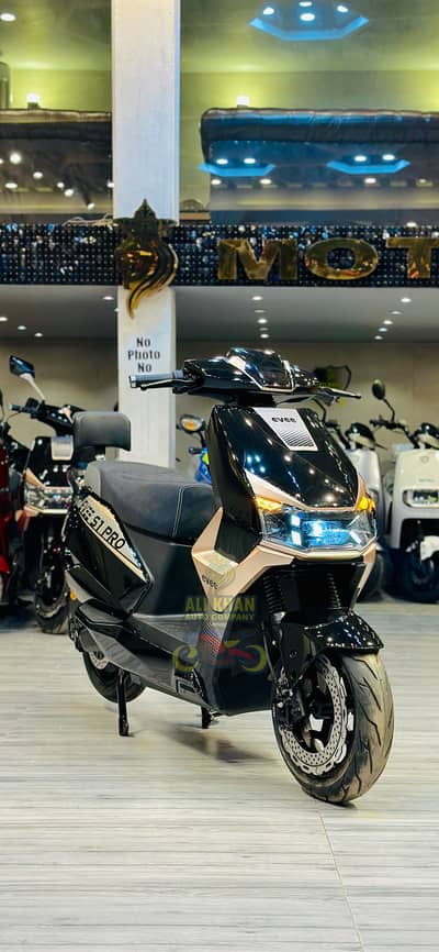 SCOOTY SCOOTER EV ELECTRIC PETROL AUTOMATIC BOYS GIRLS FEMALE LADIES
