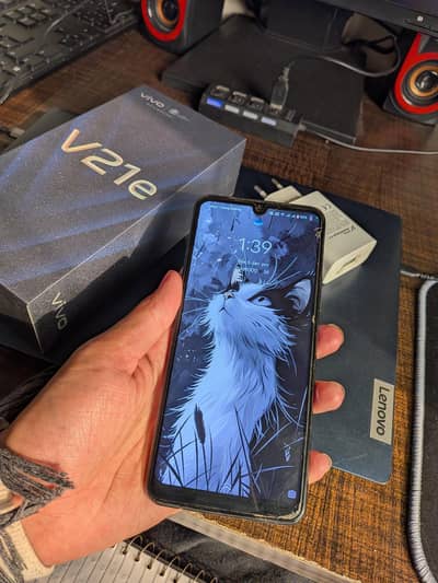 Vivo V21e