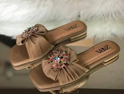Zara slippers for girls