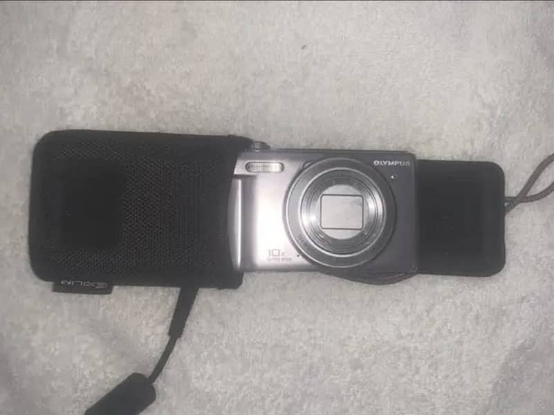 Good condition camera 7