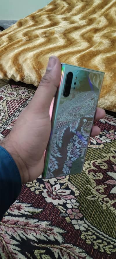 SUMSUNG NOTE 10 PLUS