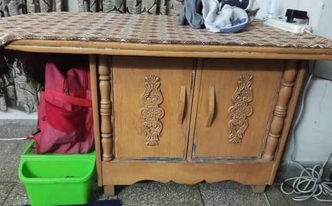 iron stand Chipboard