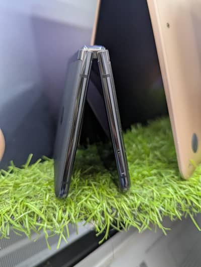 Motorola Razor Plus 2023