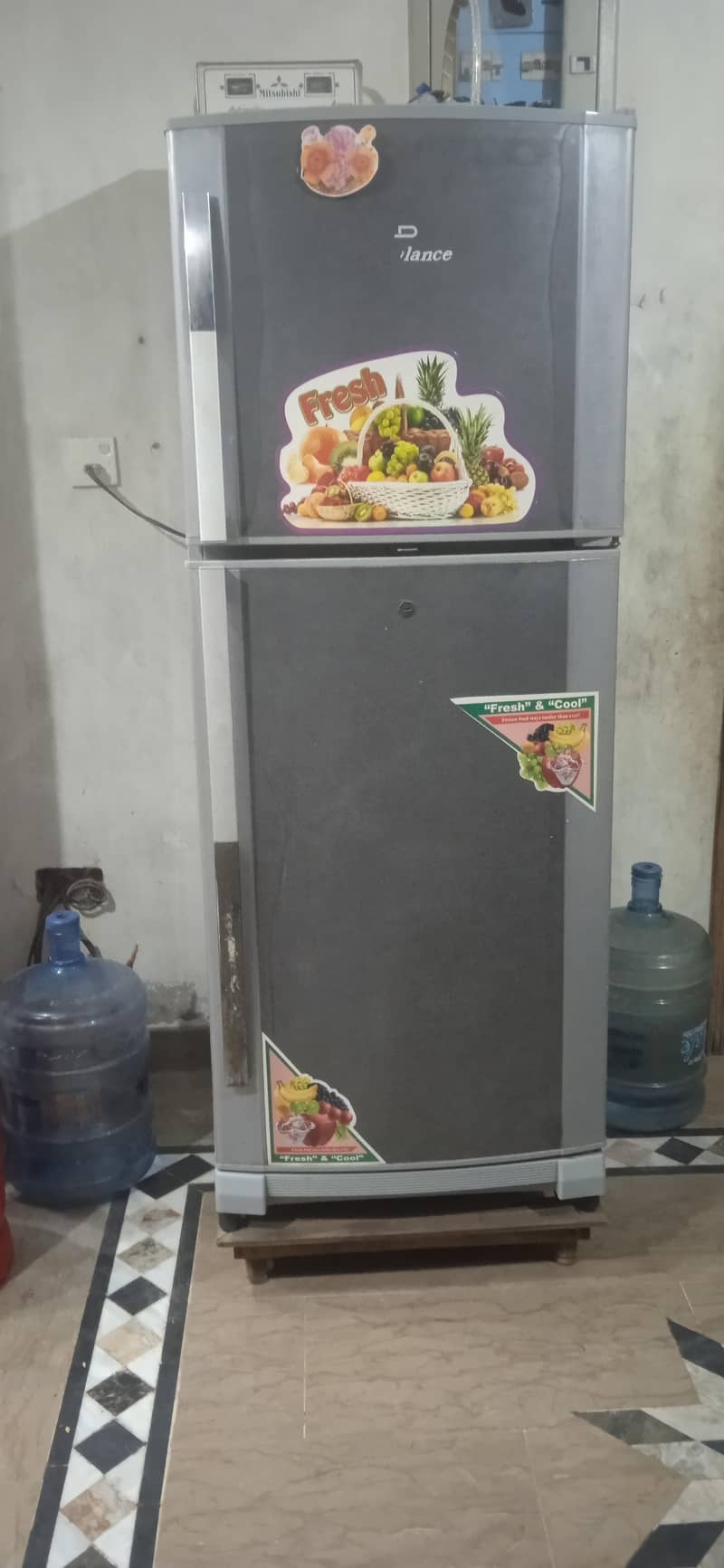 refrigerator 0