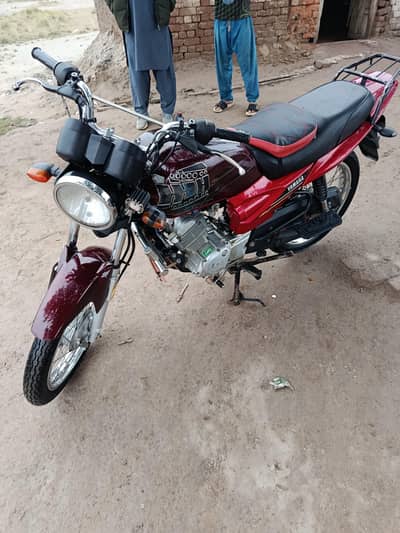Yamaha YB125z