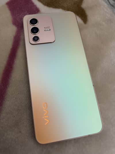 Vivo V23 5g(12+8) 256gb Gold color