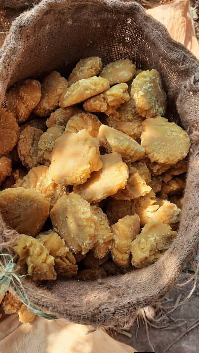 Khalis Organic product ( GURH / Shaker )