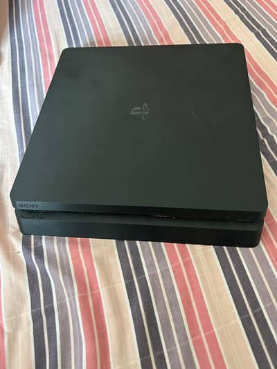 Ps4 slim 1tb non jailbreak version 13.2