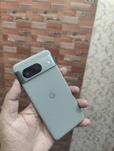 Google pixel 8