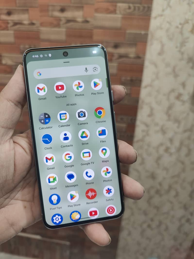 Google pixel 8 3