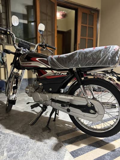 Honda 70 2025