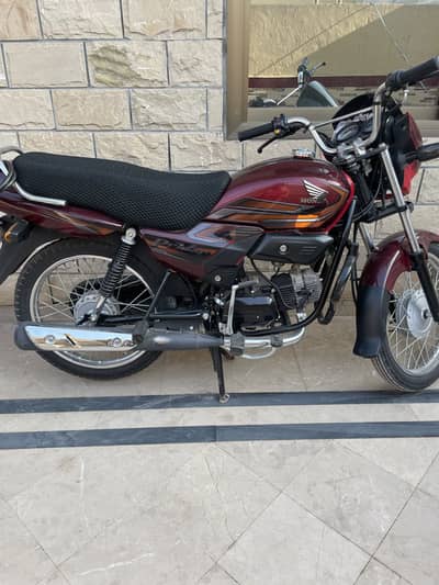 Honda Pridor almost new