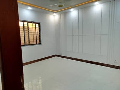 1000sqyds, UPPER Portion On Rent In Dha, Phase 1, Karachi