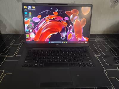 Dell Latitude 7400 8th Gen i7 with 256\8GB 9/10 condition