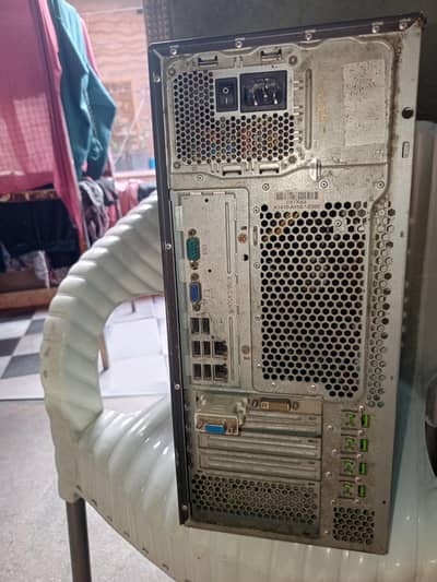 Fujitsu Used Desktop 16GB SALE