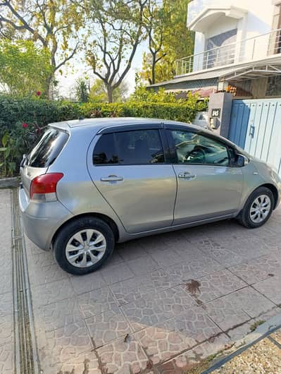 Toyota Vitz Registered in 2013, Model 2006  in islamabad