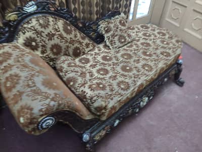 chiniuti sethi dewan