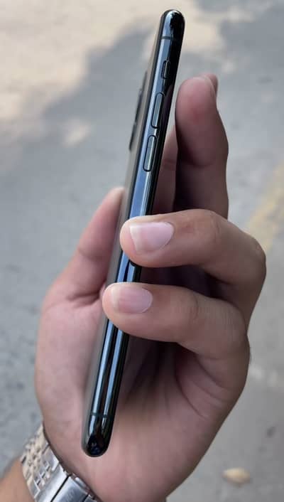 iPhone 11 pro 256 jv