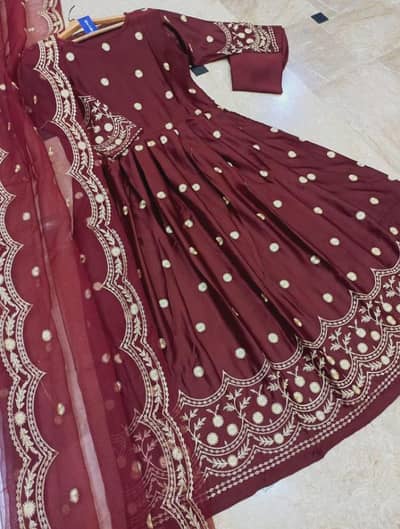 Product Name*: 3 Pcs Women's Stitched Embroidered Maxi Suit