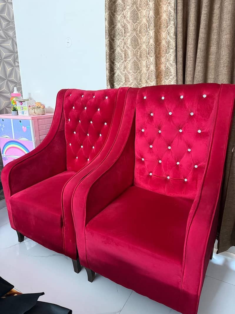 2  comfortable sofa,s 2