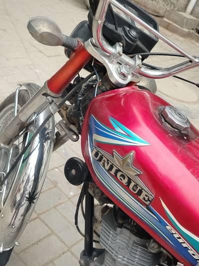 Unique 125