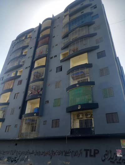 flate for sale 1 bad louch lift on north Karachi