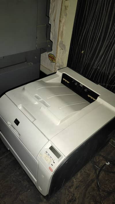 COLOR PRINTER FOR SALE URGENT