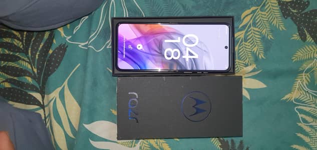 Moto razr 2024 5g 256GB