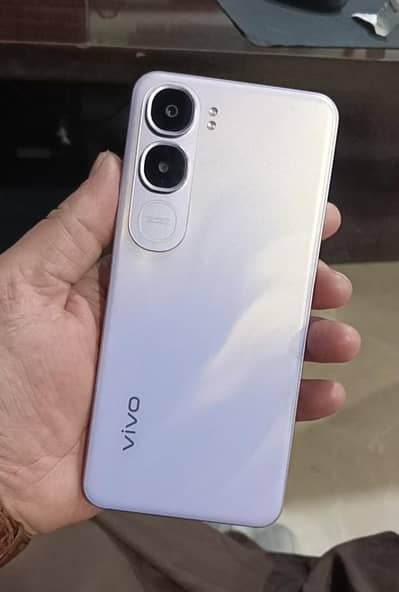 vivo y21d 6gb128gb one month use purple color