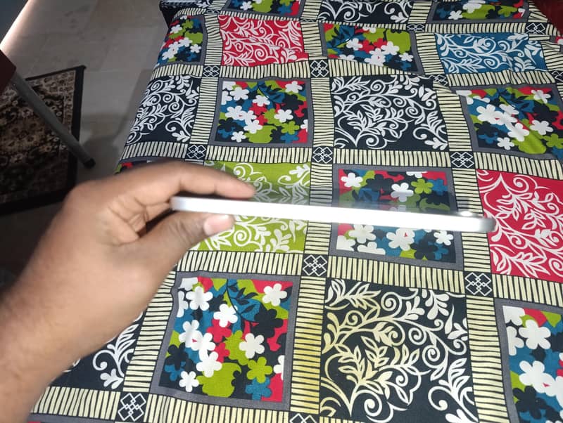 iPad 10th Generation 7