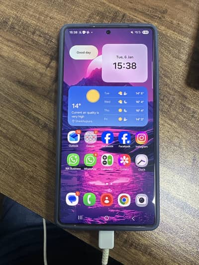 Samsung Galaxy S25 ultra just like brand new 12/512 GB