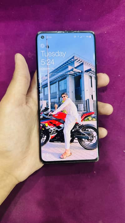 one plus 8 5g UW Verizon