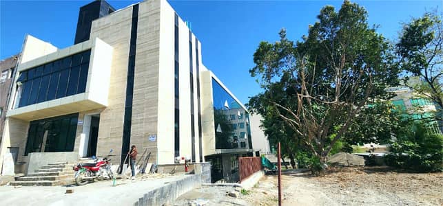 14,000 Sqft Brand New Building Best For IT,Corporates and Multinational Companies available for rent in G-8 with Big Parking, Lift Etc