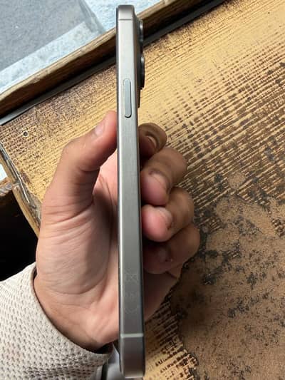 15 pro max Factory Unlock