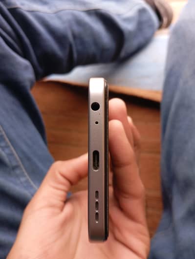 urgent sale tecno 40c