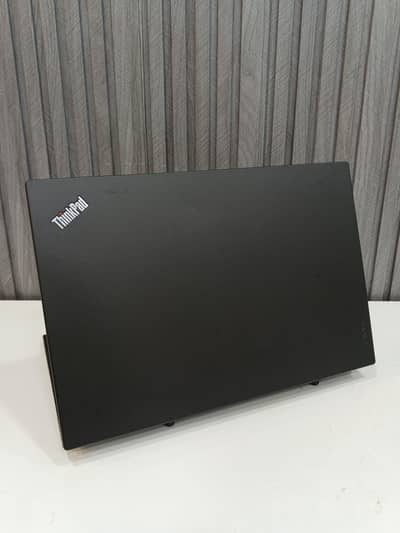 Lenovo Thinkpad | Core i7 | 2GB GPU | 3k Display | TechWorld