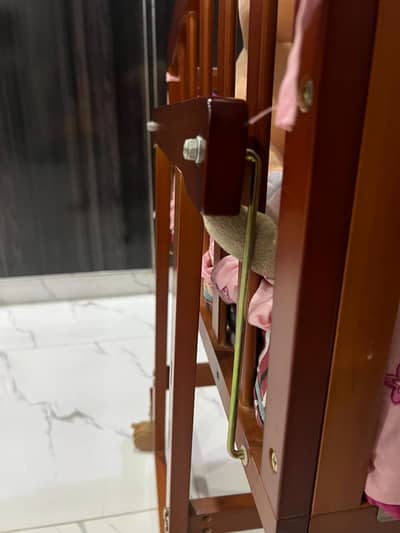 kids bed \ baby bed \ wooden baby bed for sell