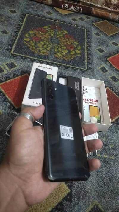 samsung a04s mobile far sale 4/128  battery 5000%