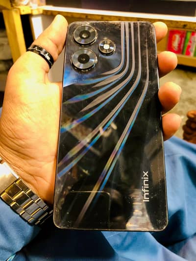 Infinix hot 30 8+8/128