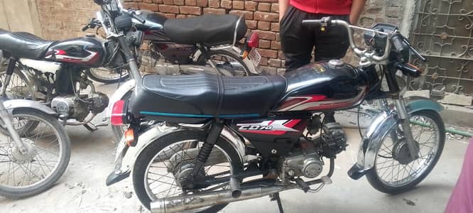 Ravi cd70 urgent sale