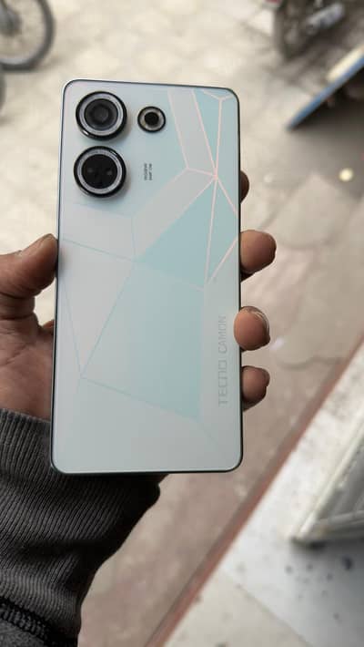Tecno Camon 20