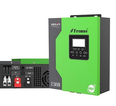 Fronus 2.5 KVA like new MPPT inverter