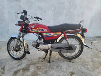 Honda cd 70 . All documents available.  Biometric available on time.
