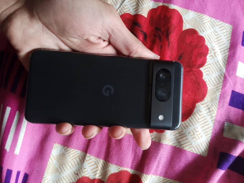 Google pixel 8 1