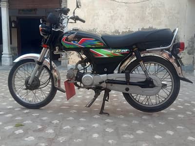 HONDA CD 70 2021 MODEL